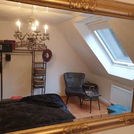 Wonderworld Apartment Alfdorf Bagian luar foto